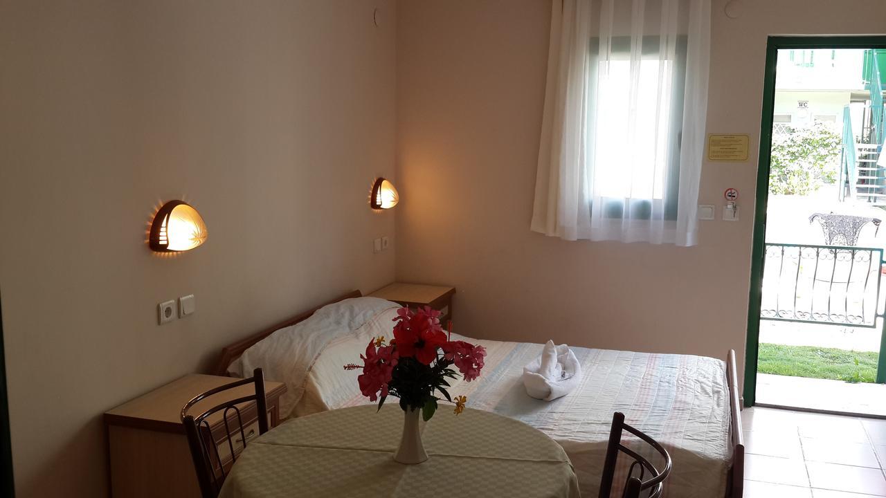 Avlu Apartments 1 İçmeler Oda fotoğraf